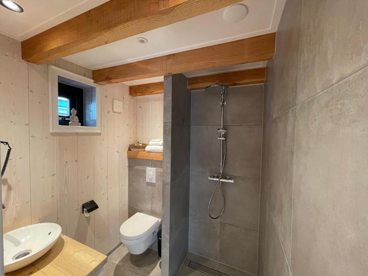 Luxury Chalets Монникендам Экстерьер фото