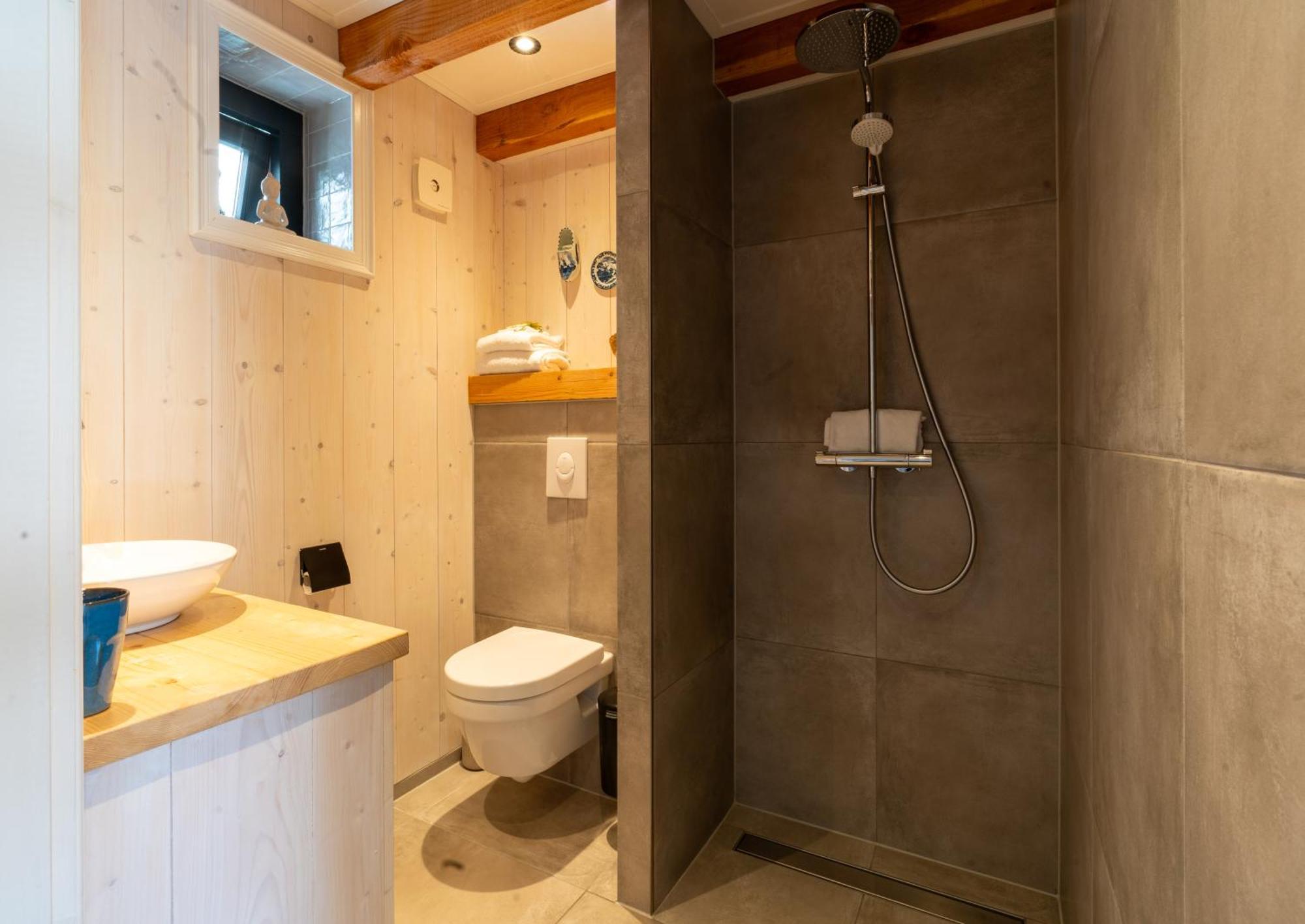 Luxury Chalets Монникендам Экстерьер фото